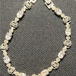 Silver Bracelet with oval Zircons and Marquise